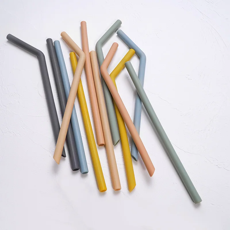 Pailles en silicone réutilisables pour l'alimentation des bébés, de qualité alimentaire, souples, recourbées, droites, gobelets, fête, bar