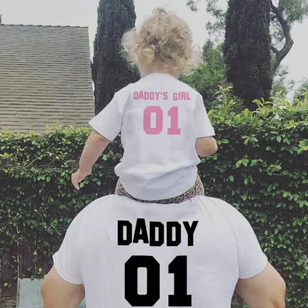 T-shirt manches courtes assressentipapa et fille, estival et familial, offre spéciale 2024