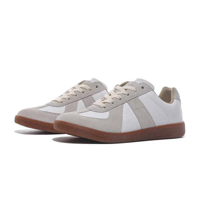Chaussures d'entraînement allemandes rétro classiques, petites chaussures blanches pour femmes, nouvelles chaussures plates polyvalentes à lacets en cuir véritable pour printemps et automne – Image 3