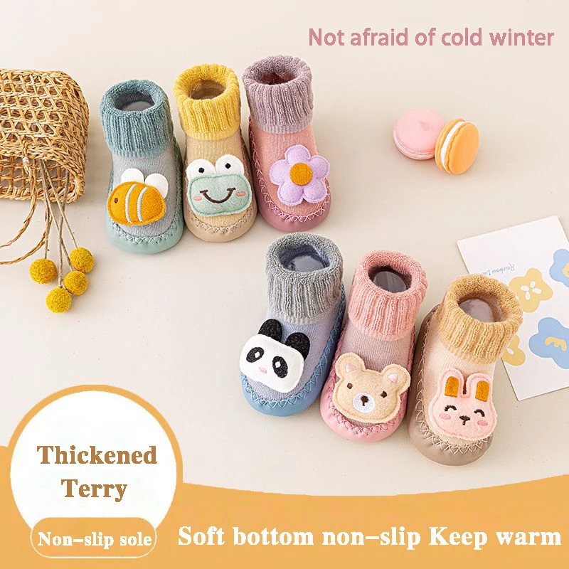 Chaussures d'hiver en coton doux pour bébé, chaussettes de sol pour garçons et filles, semelles antidérapantes, pour les premiers pas des nouveau-nés et des tout-petits