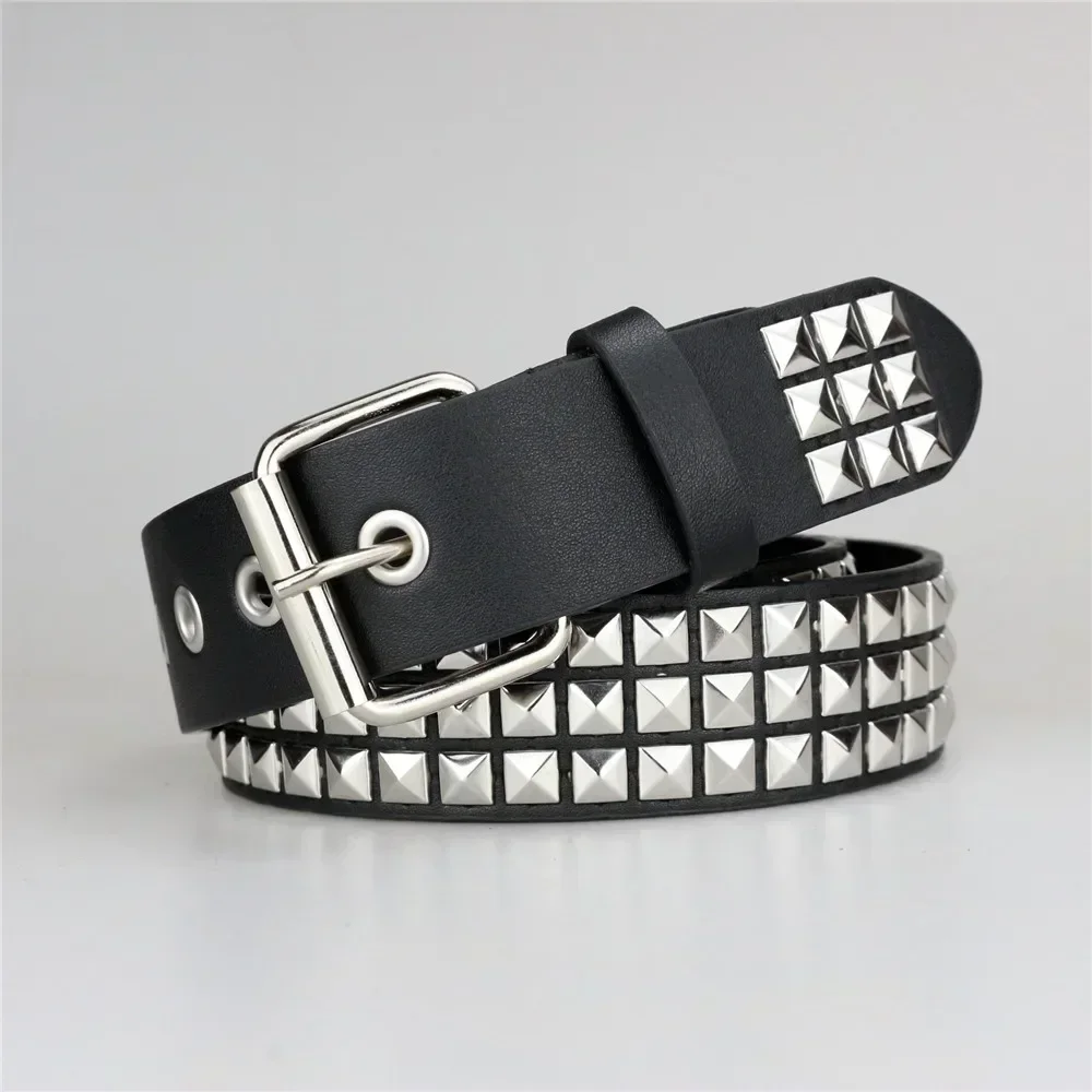 Ceinture pyramide en métal pour hommes et femmes, rivets à perles carrées, matériel Punk, ceinture en jean Y2K, ceinture de styliste, nouvelle collection 2024