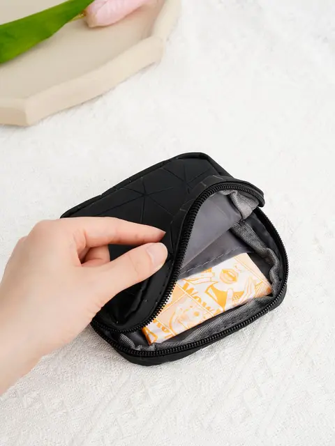 Trousse à cosmétiques pour femmes, porte-monnaie, trousse de maquillage, trousse de rangement pour tampons, trousse à serviettes hygiéniques, trousse à serviettes hygiéniques pour étudiants, essentiels pour dortoir universitaire – Image 4