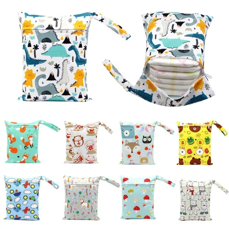 Sac à couches pour bébé 20x25cm, imprimé de dessin animé, sac à main à fermeture éclair pour couches sèches et humides, sac de transport pour poussette, sacs de rangement pour couches humides en plein air