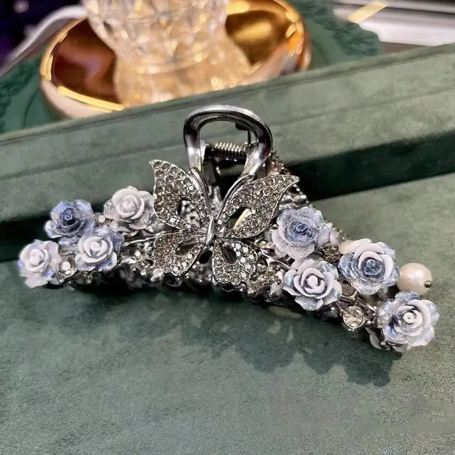 Pince à cheveux orchidée féerique bleue pour femmes, 1 pièce, fleur d'eau, diamant papillon, Style à la mode, pince à cheveux en forme de requin, accessoires pour cheveux – Image 4