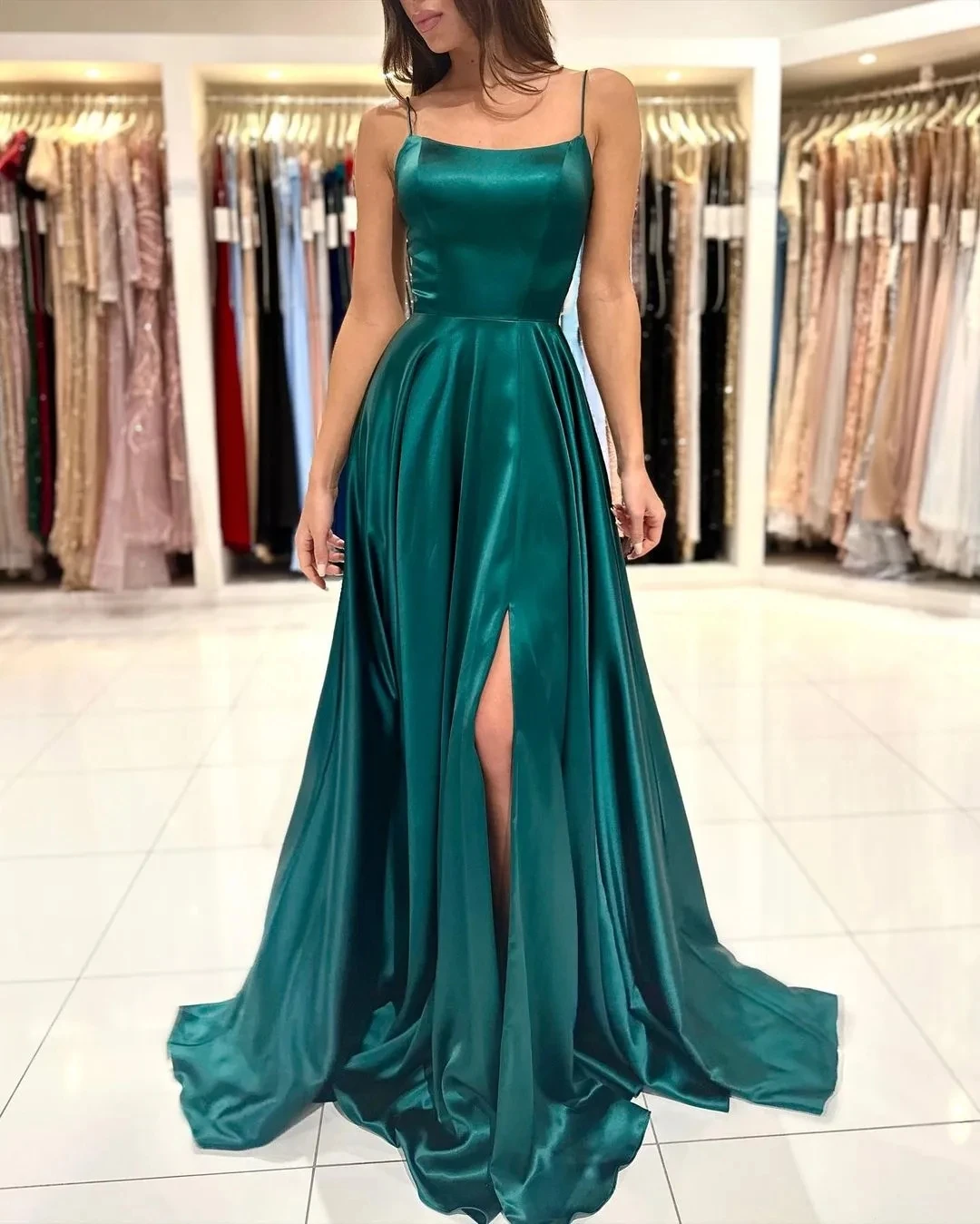 Robe de Demoiselle d'Honneur Longue en Satin Vert Foncé pour Femme, Tenue Sexy, Dos aux, Maxi, Bretelles Spaghetti, Fente Latérale, ixde Mariage, Quelle que soit la Soirée, 2024