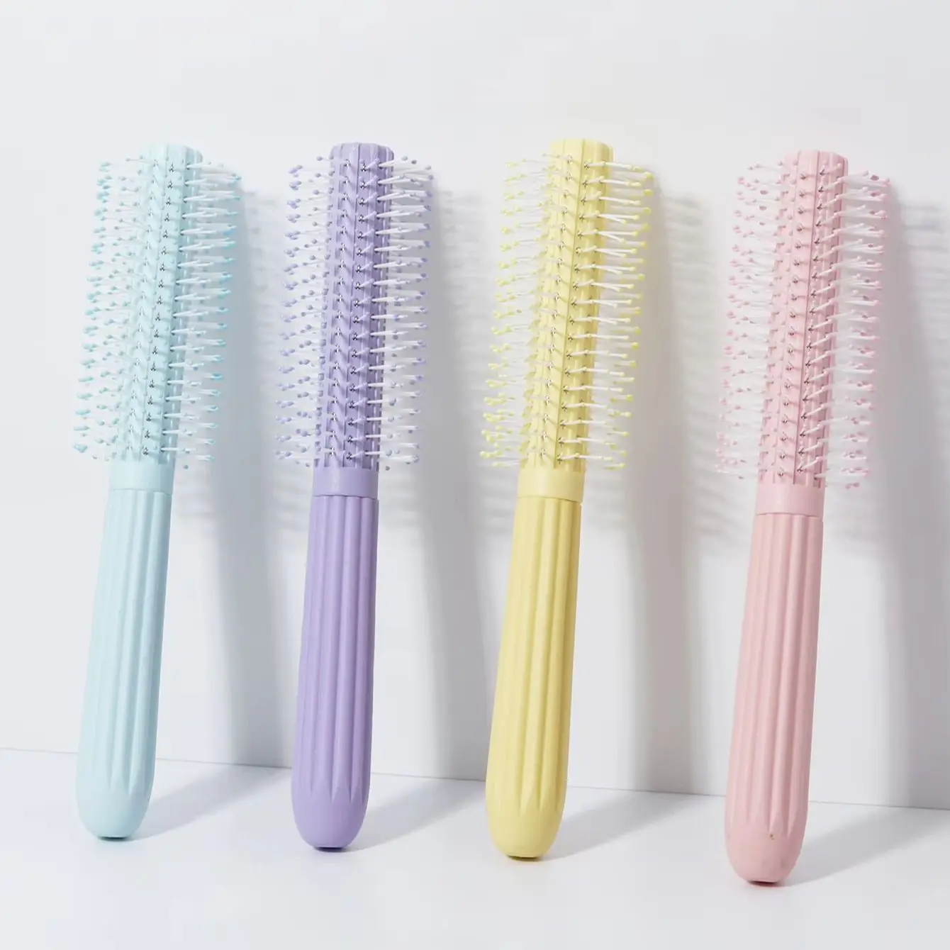 Peigne à Rouler en Caoutchouc avec Poignée Anti-ALD, Exfoliant, Antistatique, Valable, Sèche, Spécial pour Vrais Cheveux, Perruques, 1 Pièce