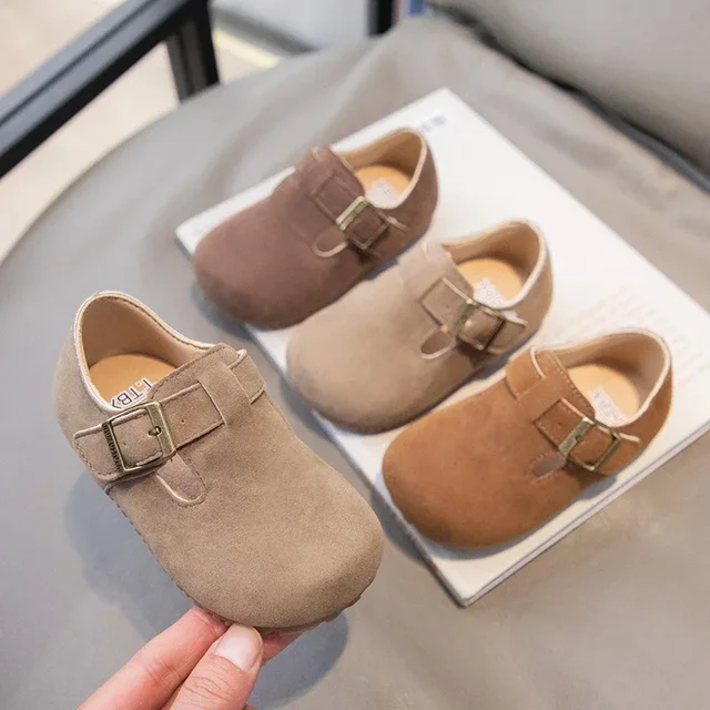 Chaussures rétro décontractées pour enfants, mocassins en cuir de Style britannique pour garçons, simples, nouvelle collection automne et printemps 2025 – Image 2