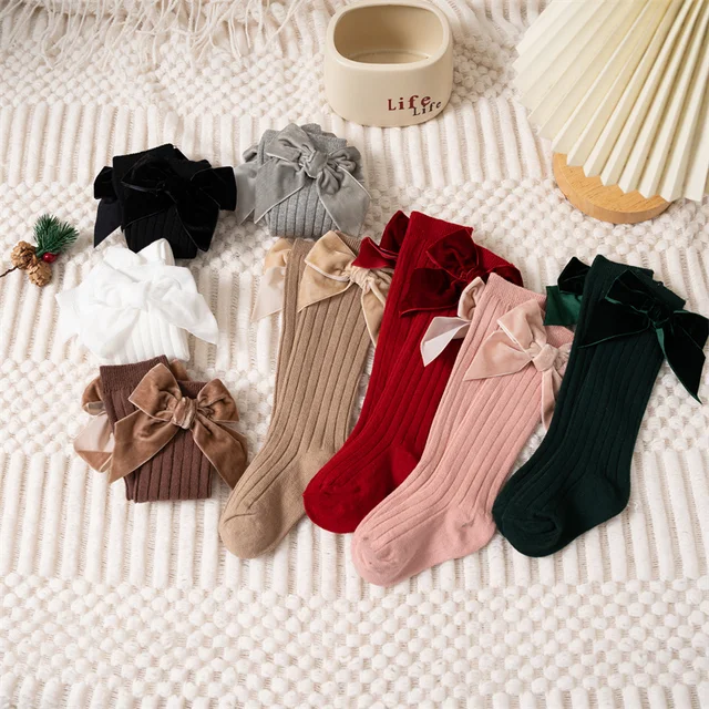 Chaussettes hautes pour bébés filles, automne hiver, enfants, grand nœud, longues, douces, mignonnes, de noël, en coton rouge, pour enfants de 0 à 8 ans – Image 2