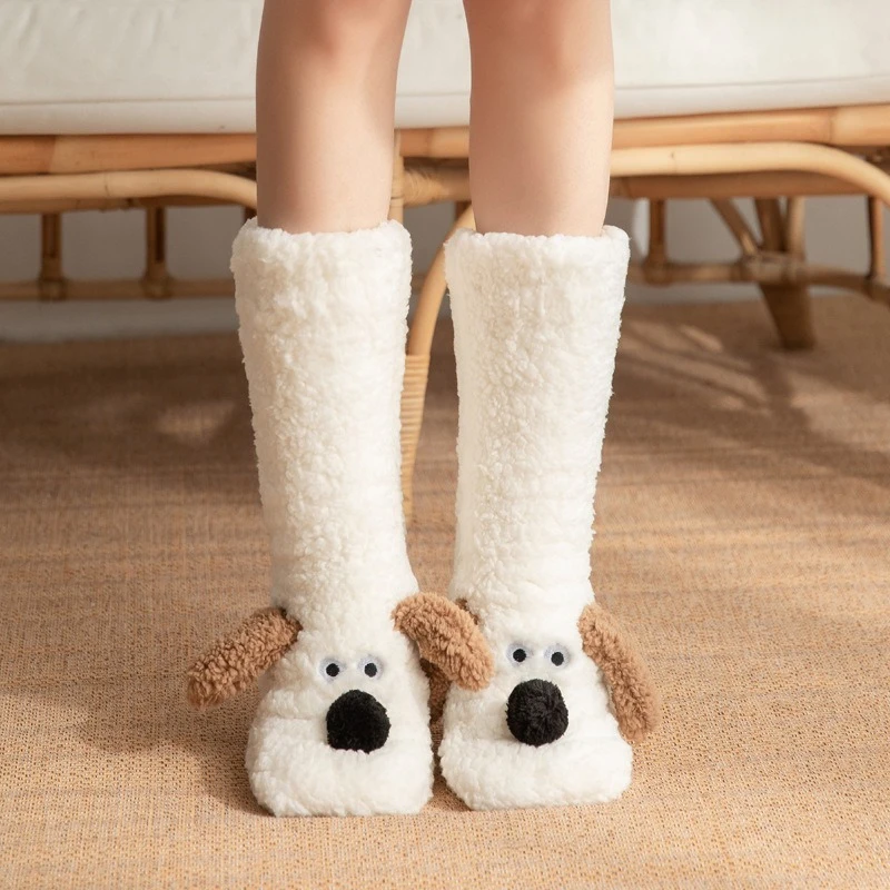 Nouveau chien chaussettes de neige chaussettes de sol dessin animé adulte chaussettes de sommeil chaussettes d'hiver couvre-jambes tapis pantoufles chaussettes Couple chaussettes cadeau de noël