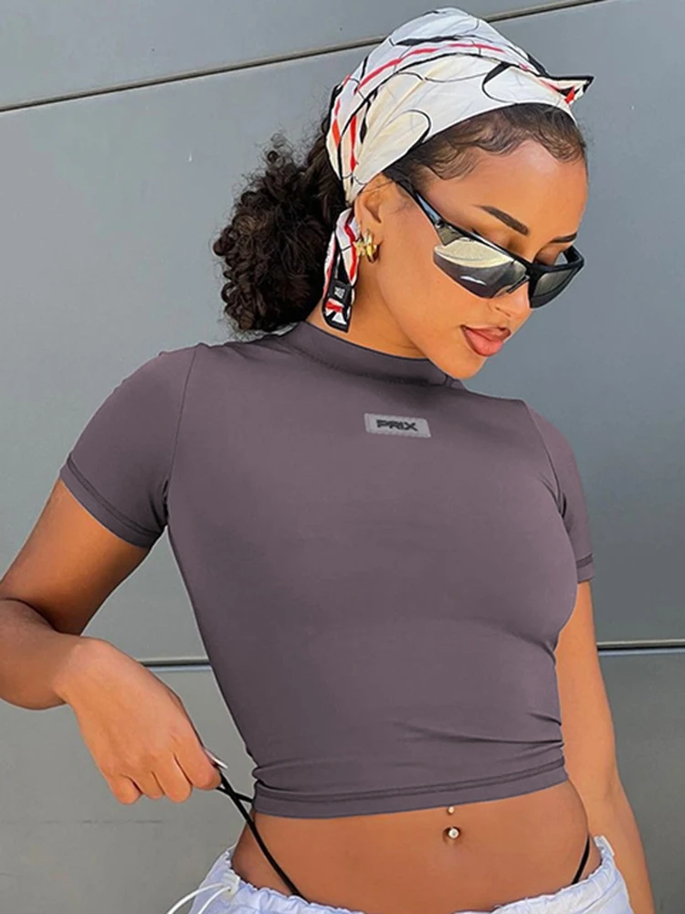 Hugcitar lettre imprimée col rond manches courtes Sexy mince haut court T-Shirt 2023 printemps été femmes mode Y2K Streetwear t-shirts décontractés