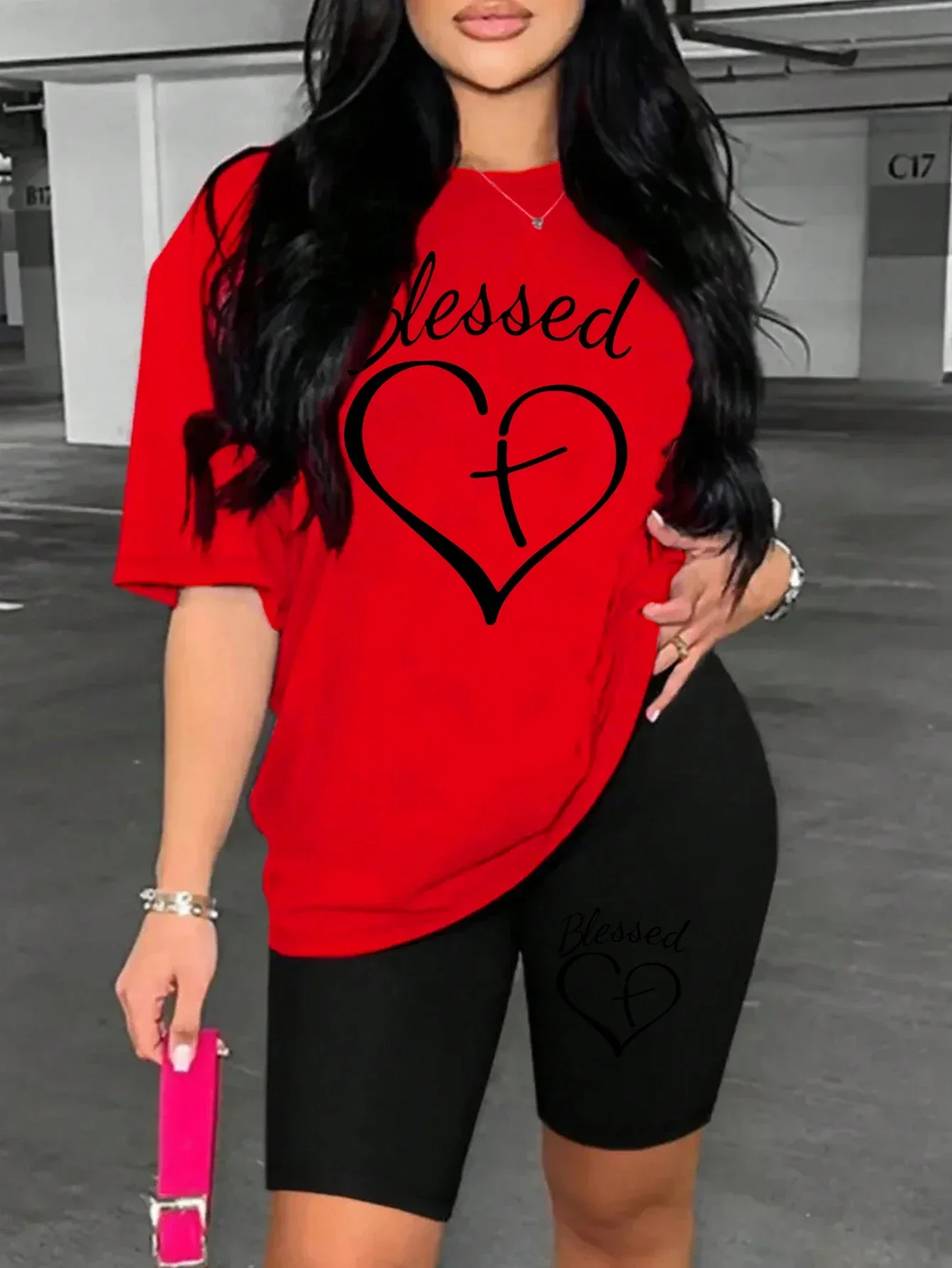 Ligne noire motif coeur imprimé T-shirt femme lavable en Machine bases pour femmes à manches courtes costume décontracté haut respirant t-shirts
