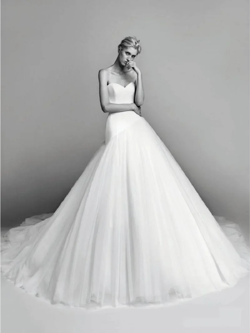 Nouvelle robe De mariée a-ligne décolleté en cœur sans manches Unique taille basse Sexy robe De mariée personnalisée robes De Novias