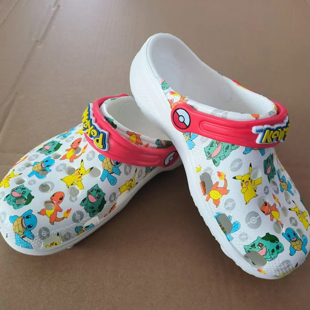 Sandales à trous Pokemon Pikachu écureuil Charmander pantoufles sandales Kawaii Eva Anime maison chaussures de plage pantoufles d'été cadeaux pour enfants