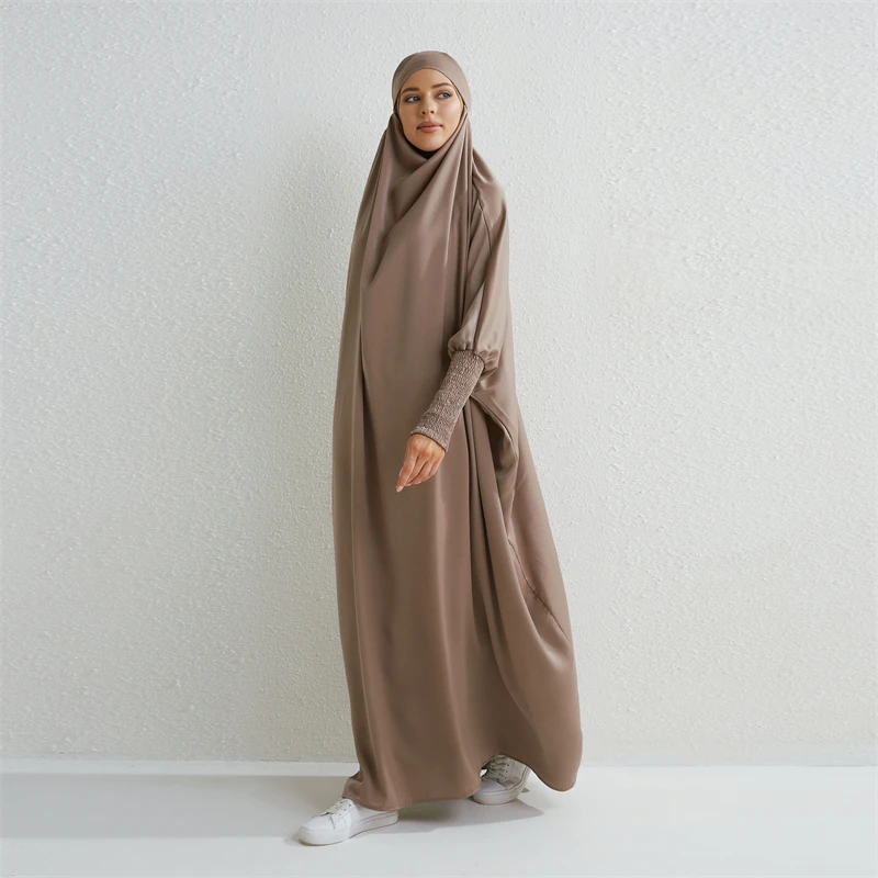 Abaya musulman à capuche manches smockées une pièce Robe de prière femmes Jilbab vêtements islamiques dubaï saoudien Robe noire modestie turque