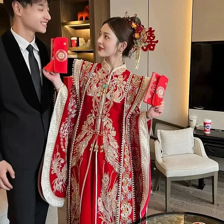 Robe de mariée couronne de phénix de Style chinois, robe de mariée traditionnelle chinoise pour femmes, Motif Dragon et phénix, nouvelle collection 2024