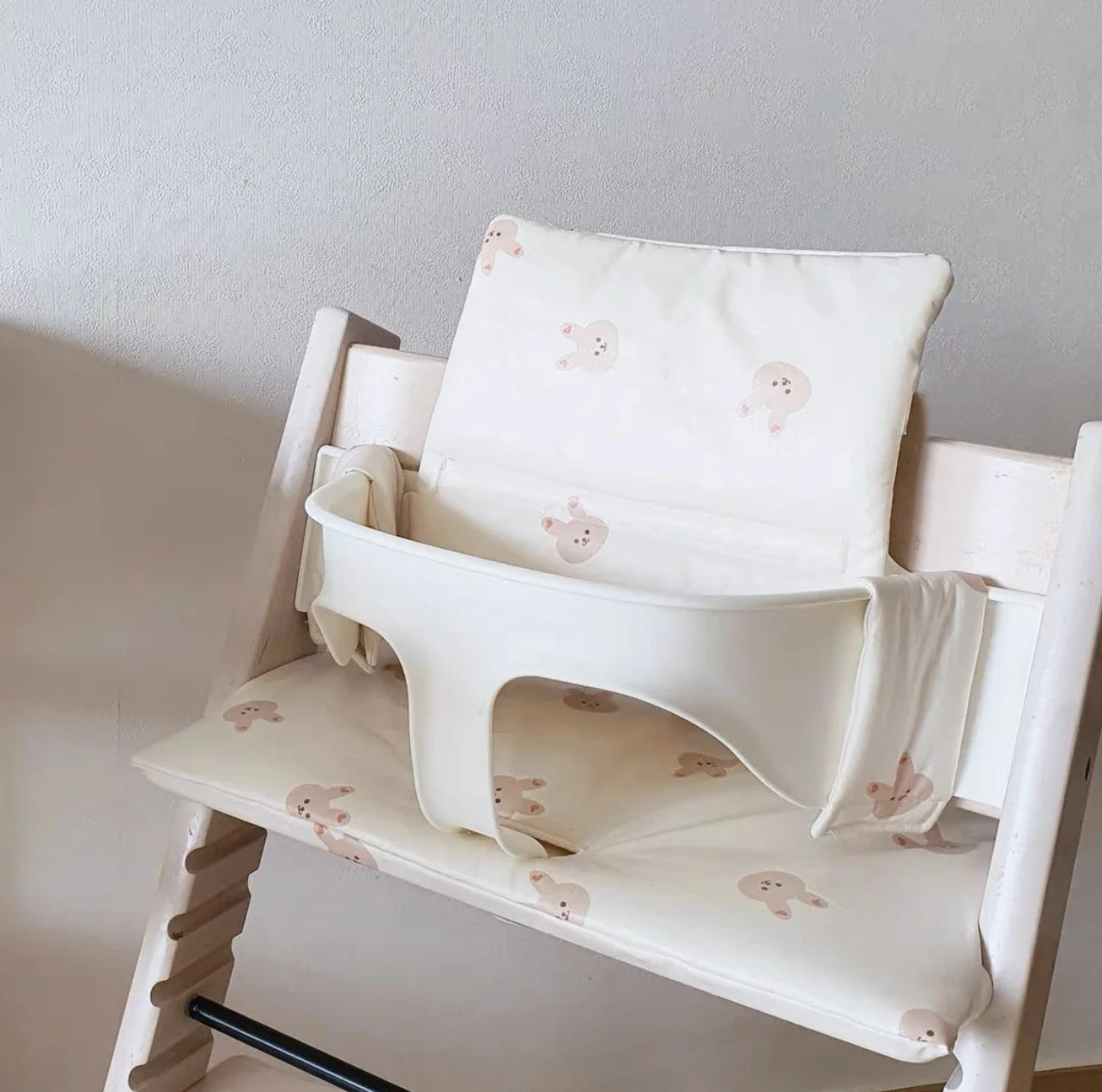 Coussin de chaise de salle à manger pour bébé, coussin intégré antidérapant Portable quatre saisons pour sortir, accessoires de chaise de salle à manger pour bébé