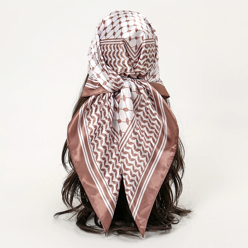 Écharpe carrée de style moyen-orient pour femmes, bandana, châle en satin, hijab féminin, bandeau pour cheveux, foulard de sauna, marque de luxe, 2024