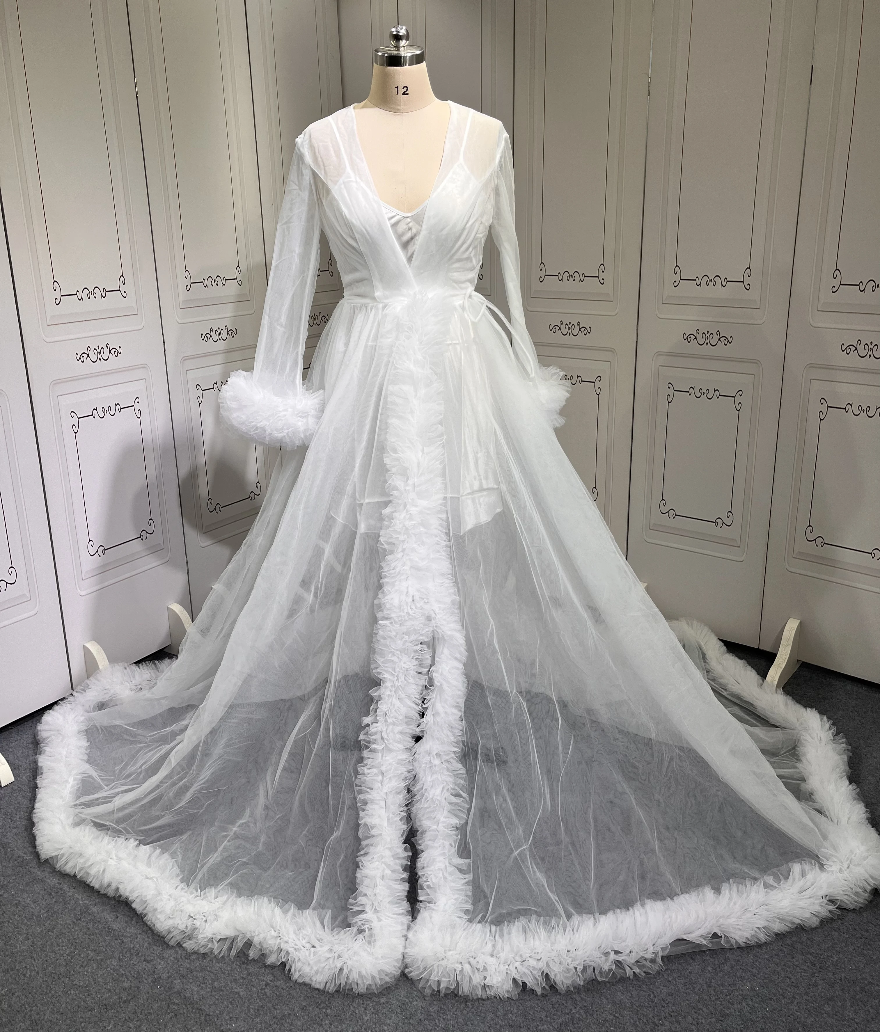 Robe de Patients de Luxe Blanche Sexy sur Mesure, avec Garniture à Volants, Robes de Réception Élégantes pour Femme