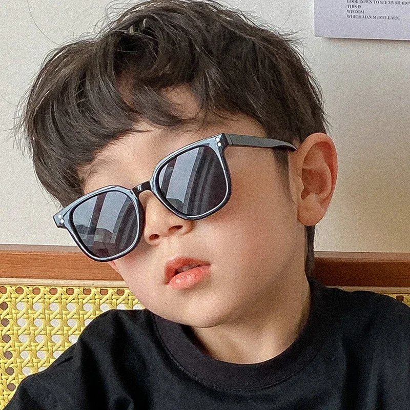 Lunettes de soleil pour enfants Vintage carré UV400 lunettes de soleil en plein air mignon fille garçon mode lunettes Protection classique enfants lunettes de soleil