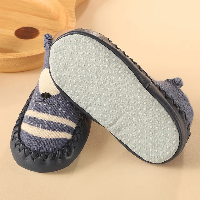 Chaussettes pour bébé, chaussures de couleur assortie, mignonnes pour enfants garçons, poupée à semelles souples, baskets de sol pour enfants en bas âge, premiers pas pour filles – Image 4