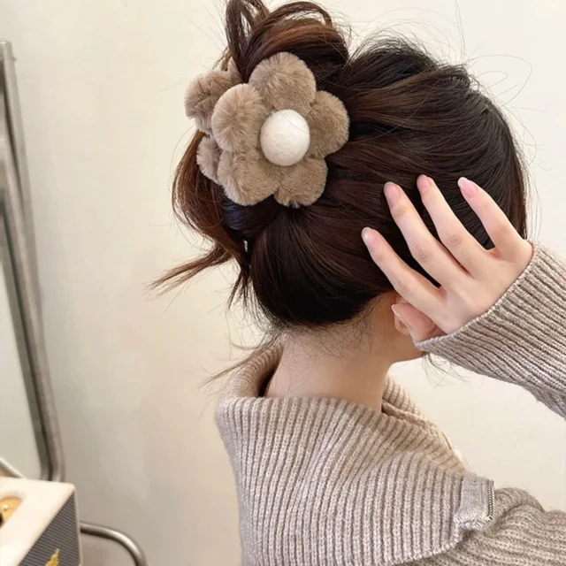 Grande pince à cheveux requin en peluche, pince à cheveux fleur, griffe de crabe simple, accessoires pour cheveux, à la mode, automne et hiver – Image 4