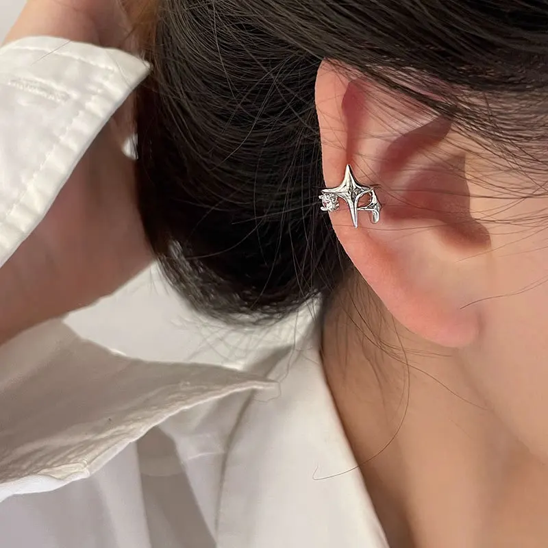 Boucles d'oreilles en Zircon à Clip étoile à quatre branches, adaptées aux femmes sans trous d'oreille, bijoux pour os d'oreille, accessoires de luxe tendance pour hommes