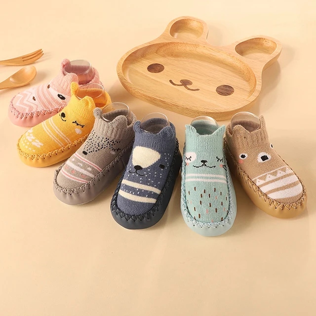 Chaussettes pour bébé, chaussures de couleur assortie, mignonnes pour enfants garçons, poupée à semelles souples, baskets de sol pour enfants en bas âge, premiers pas pour filles – Image 3
