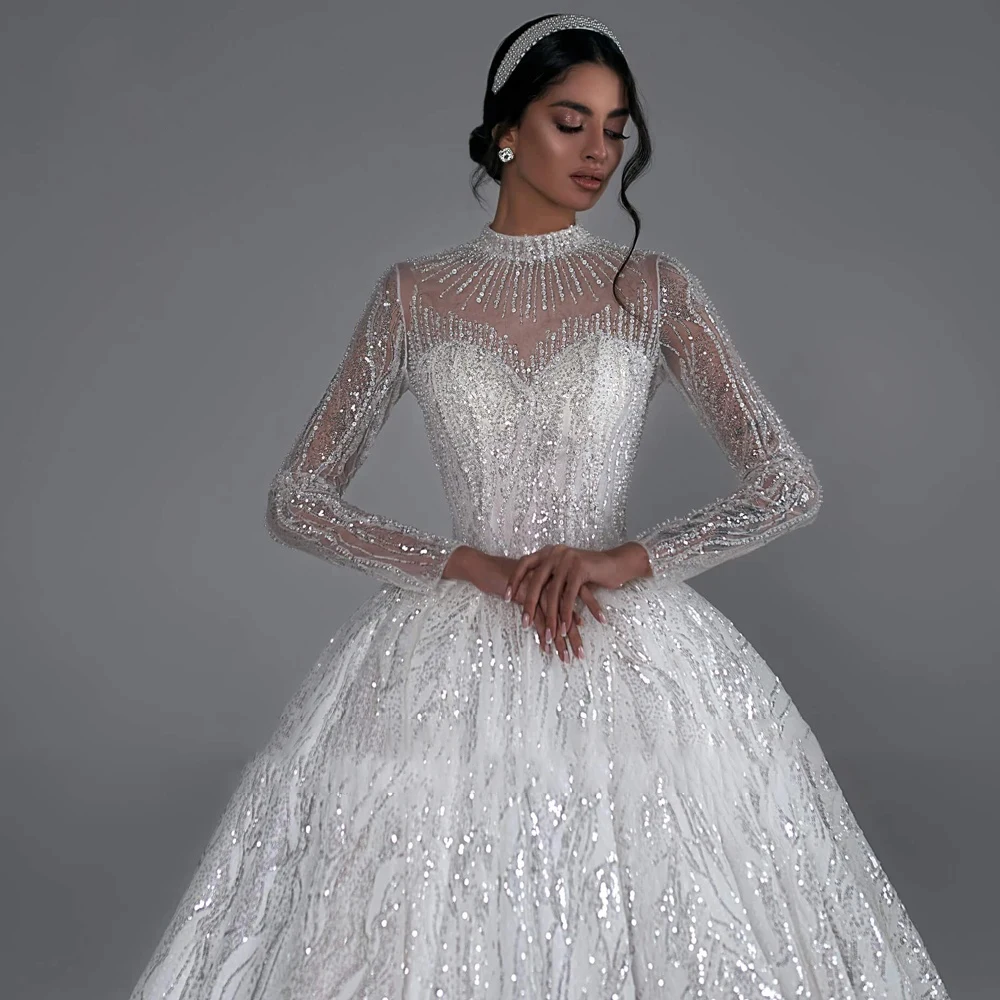 Robe de mariée de luxe, robe de bal, manches longues, col en V, avec des Appliques en dentelle personnalisées, vêtements perlés pour femmes