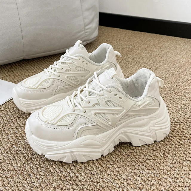 Chaussures de papa à semelle épaisse et respirante, doublure unique, gâteau éponge, talons super hauts de sport, jambes de chaton, chaussures blanches pour femmes, nouvelle collection 2025 – Image 3