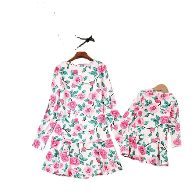 Robe longue assortie à manches longues pour mère et fille, robe parent-enfant populaire, fleur imprimée, rose, été, 2024 – Image 4