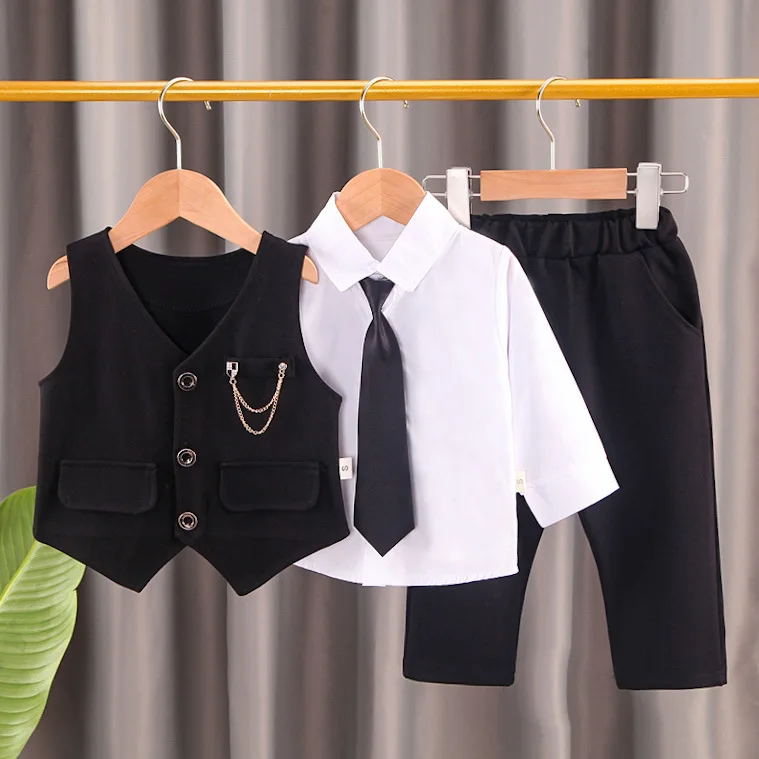 Costume de gentleman monochrome pour garçon, gilet à chaîne pour bébé, chemise trois pièces formelle, vêtements de soirée pour enfants, nouvelle mode, 2024