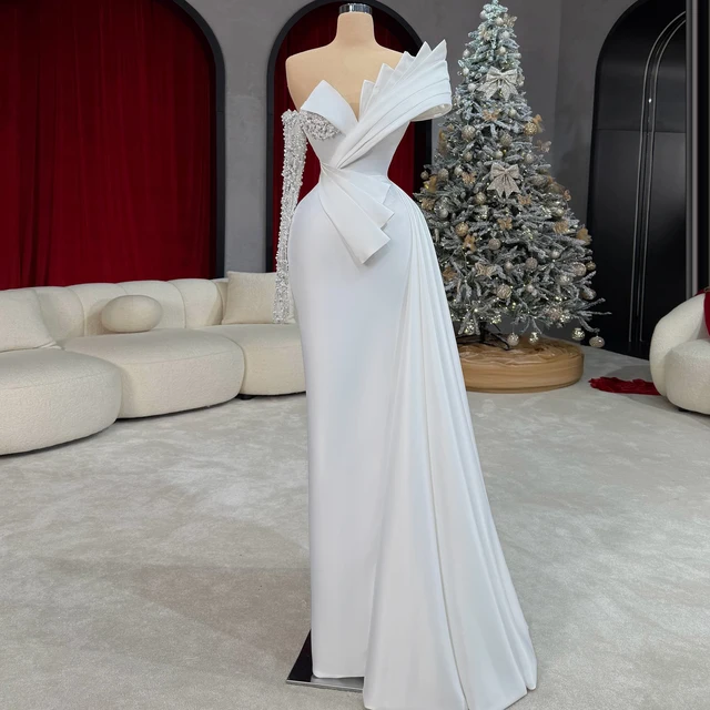 Robes de mariée élégantes à une épaule en cœur, robe de mariée avec perles et traîne latérale – Image 6