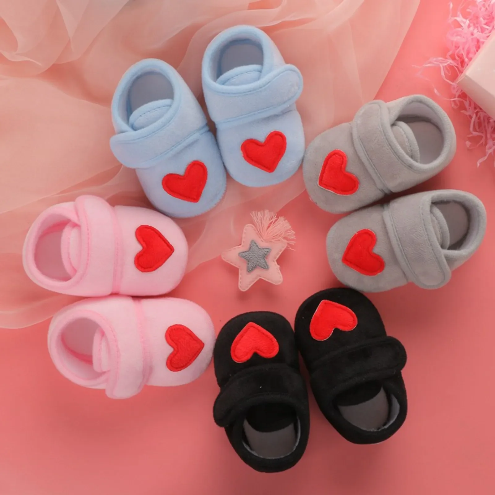 Chaussures de printemps pour bébés filles et garçons, sandales à semelle souple, impression de lettres, dessin animé, premiers marcheurs