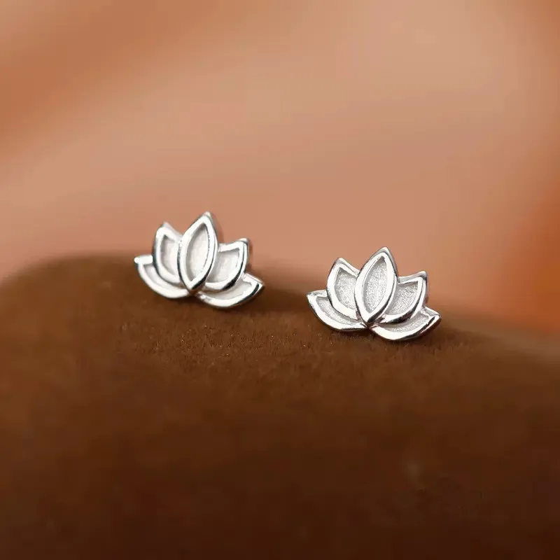 Petites boucles d'oreilles en argent Sterling 925 pour femmes, fleur de Lotus, Piercing de luxe, élégant, haute, bijoux, meilleure vente