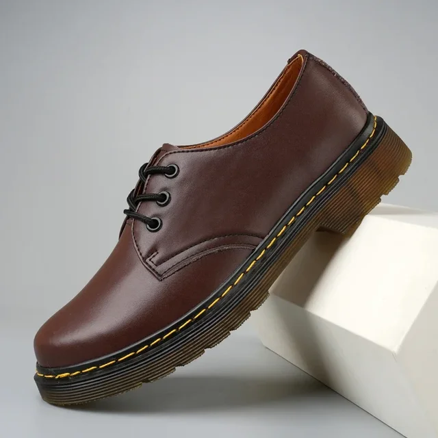 Chaussures Oxford à fond épais pour l'extérieur, marque de luxe de Style britannique, chaussures de sécurité à lacets, chaussures de travail à la mode pour nouveau Style Couple, 2025 – Image 3