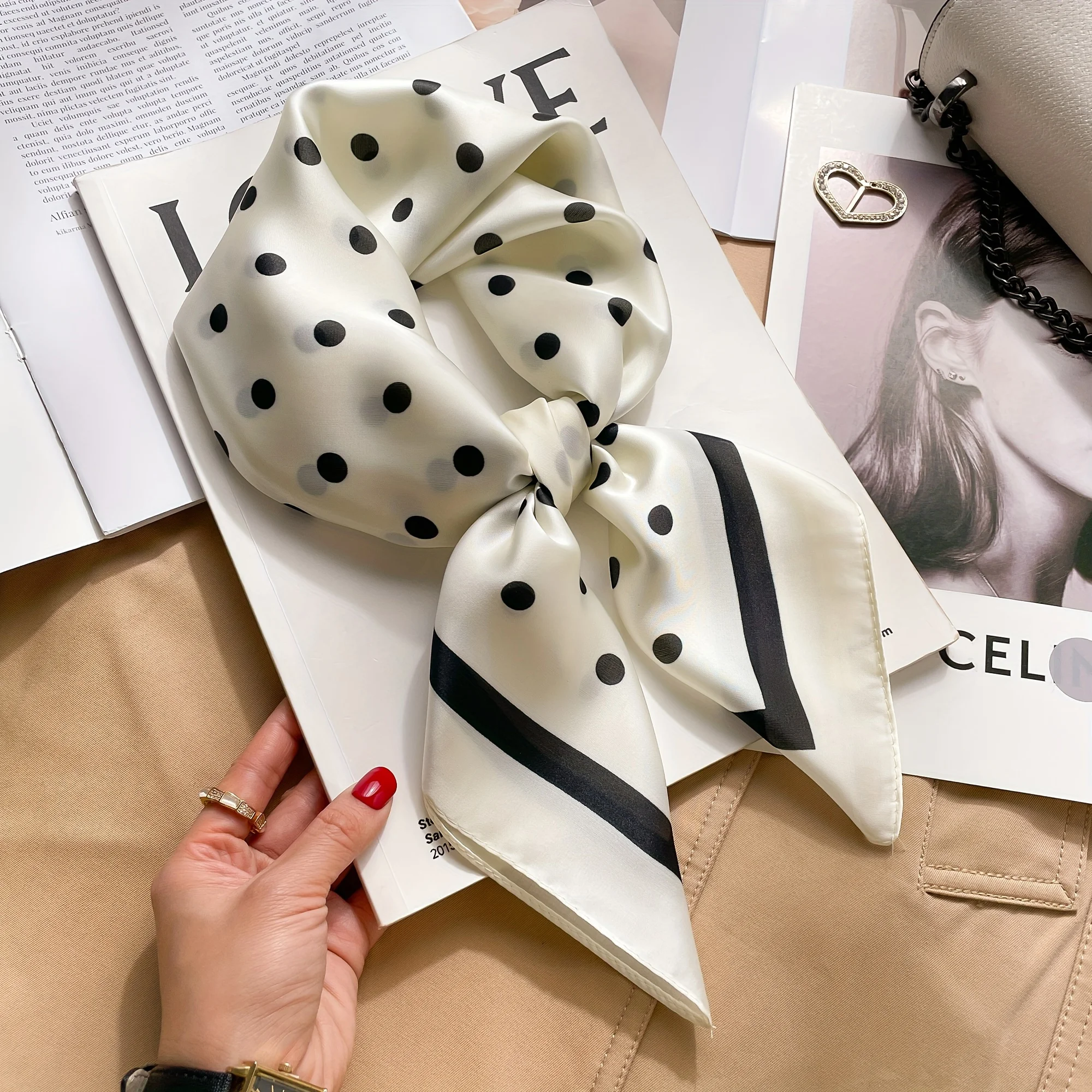 Écharpe en fausse soie à pois pour femmes, foulard carré élégant, accessoire de cou, bandeau chaud pour cheveux, décoration de sac élégant