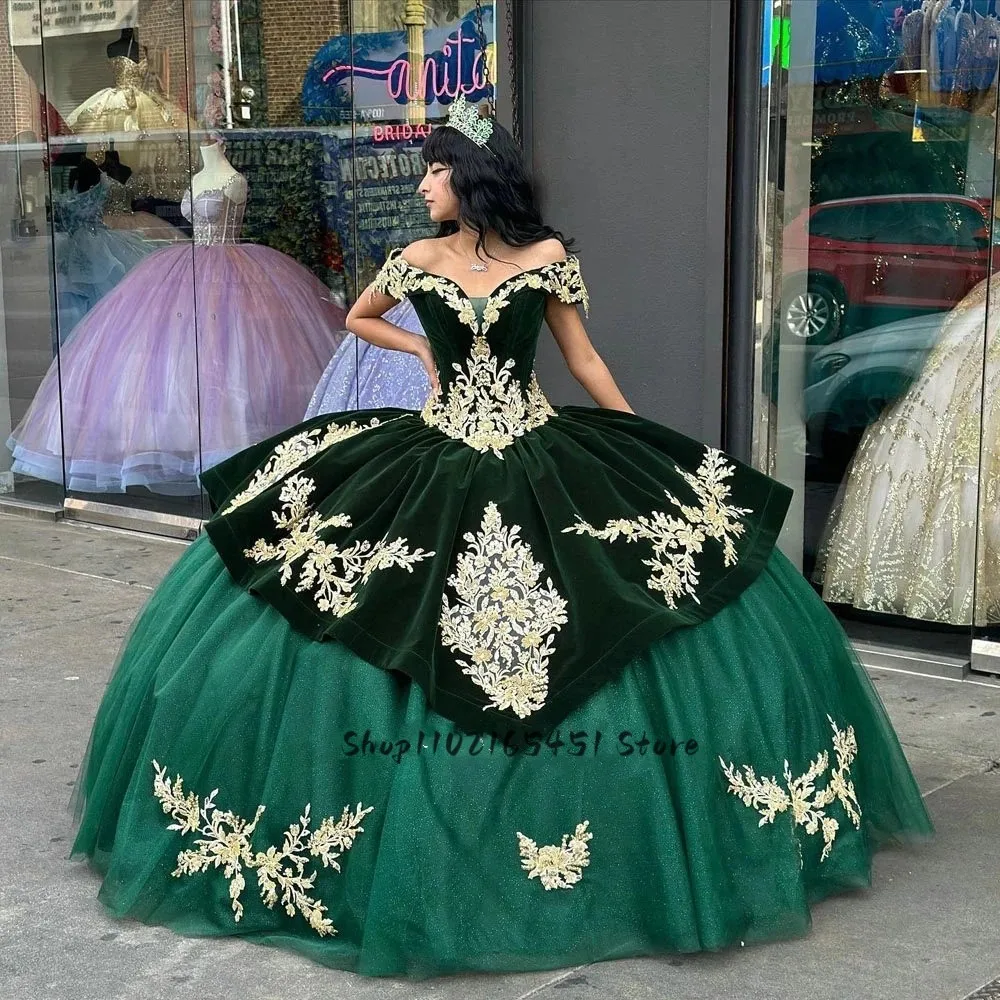 Robes de Quinceanera vert émeraude avec appliques en dentelle dorée, robe de RhOff Initiated, corset en velours, robe de fête d'anniversaire personnalisée