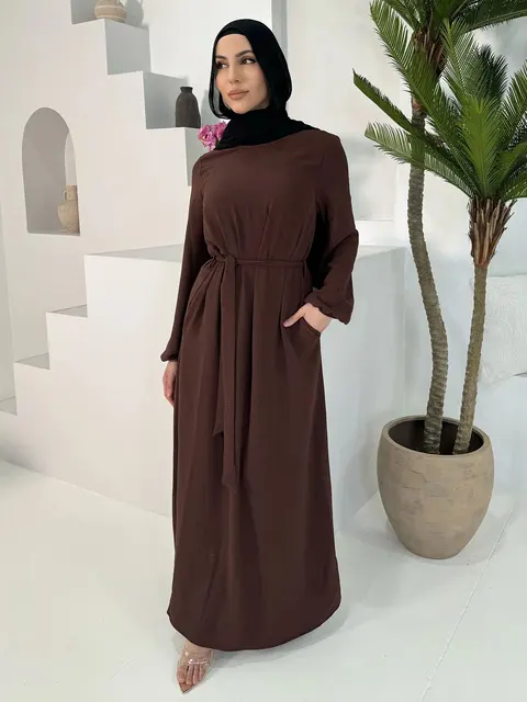 2025 Élégant Coffee Color Abaya Femmes Vêtements Robe Modeste Dubaï Caftan Islam Robe Marocain Femmes Musulmane avec Ceinture Design – Image 5