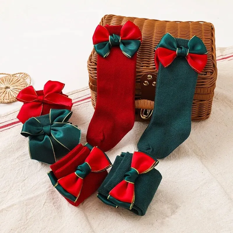 Lot de 2 paires de chaussettes de noël pour bébé fille, en coton doux, longues, avec gros nœud rouge, hauteur genoux, cadeau pour nouveau-né de 0 à 5 ans