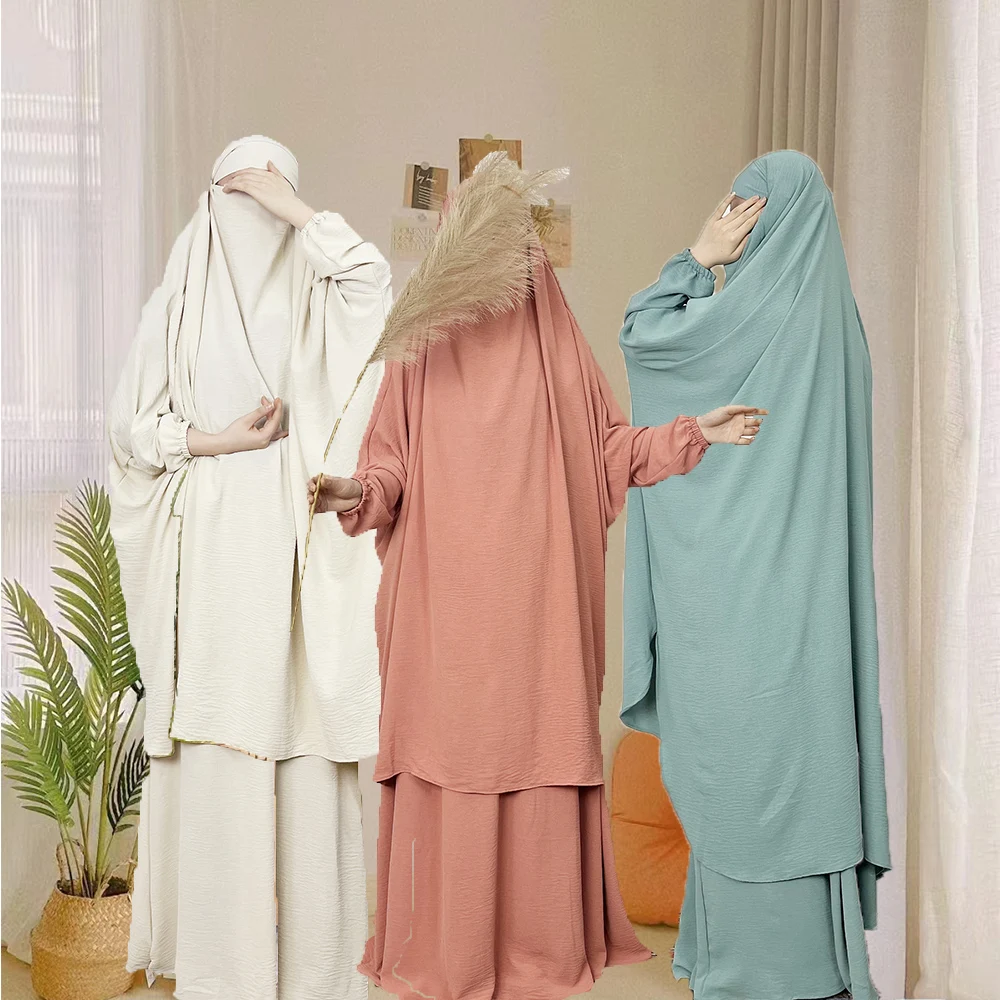 Vêtements musulmans du Moyen-Orient pour femmes, robe unie deux pièces, soie glacée, jupe à bretelles froissées, robe deux pièces pour femmes