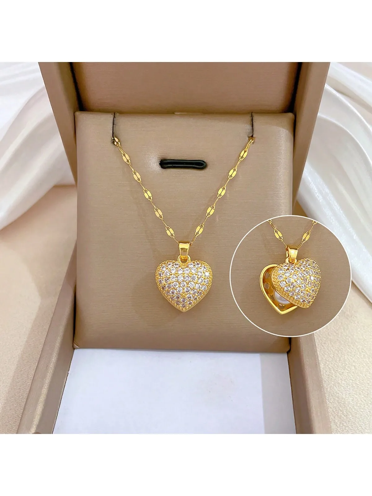 Europe and America Novel High-end Shiny Cubic Zirconia Heart-shaped Pendant for Women's Stainless Steel Collarbone Chain