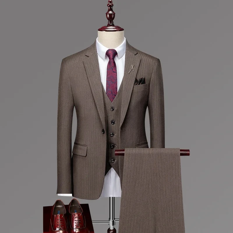 Costume de mariage personnalisé pour hommes 2025