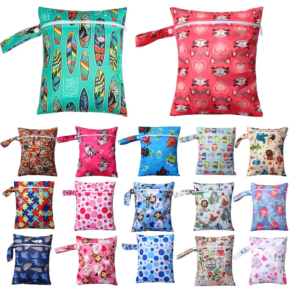 Sac à couches pour bébé 20x25cm, sac à couches étanche PUL sec et humide, sac de transport pour couches de voyage en plein air avec fermeture éclair, sac à main de poche pour poussette