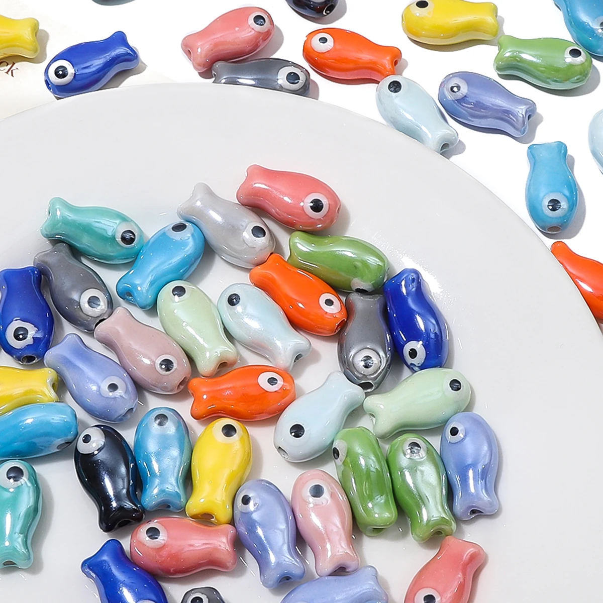 Breloques rétro en forme de petit poisson, 10 pièces, perles d'espacement en céramique, amples pour la fabrication de bijoux, artisanat, accessoires de Bracelet faits à la main