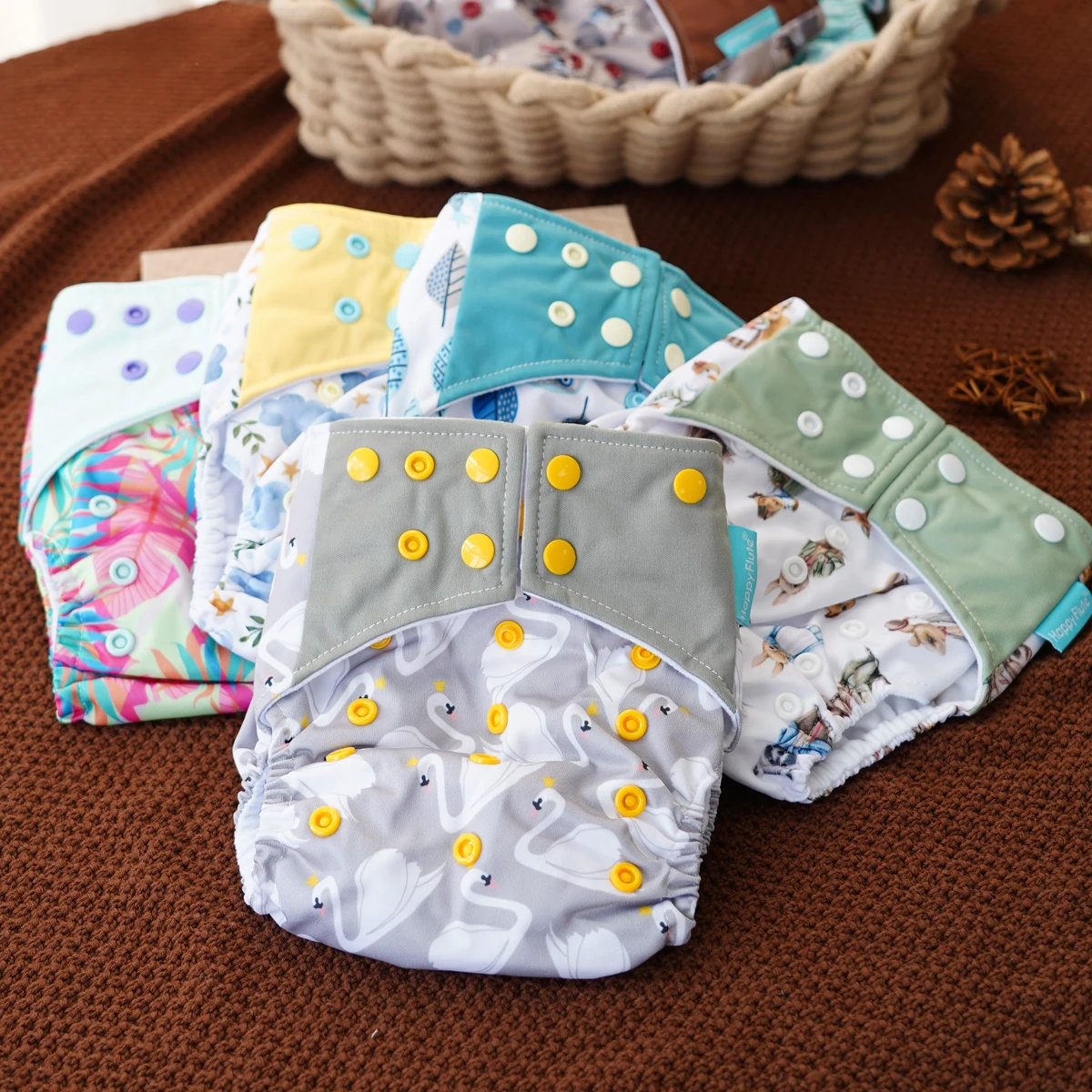 HappyFlute 1Pc impression aléatoire daim tissu intérieur bébé couche imperméable et réutilisable double goussets couche-culotte en tissu