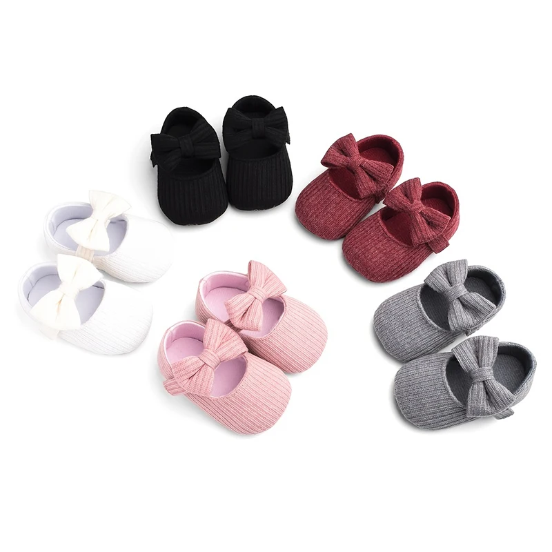 Bébé fille fleur forme chaussures tricoté tricot semelles souples anti-dérapant fleurs nœud papillon infantile nouveau-nés premiers marcheurs enfant en bas âge fille Sho