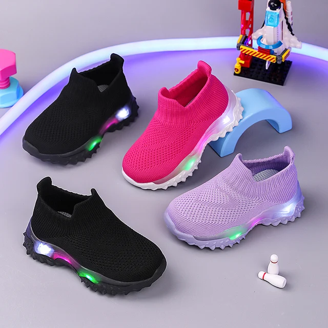 Enfants baskets enfants bébé filles garçons respirant maille Led chaussettes lumineuses Sport course baskets chaussures Sapato Infantil chaussure lumineuse – Image 2