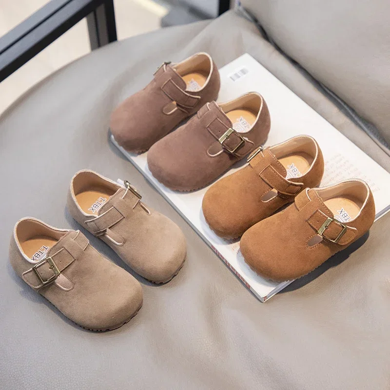 Chaussures rétro décontractées pour enfants, mocassins en cuir de Style britannique pour garçons, simples, nouvelle collection automne et printemps 2025