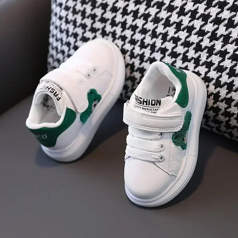 Baskets en cuir PU à semelle en coton pour bébé garçon et fille, chaussures de sport décontractées pour les premiers pas de nouveau-né