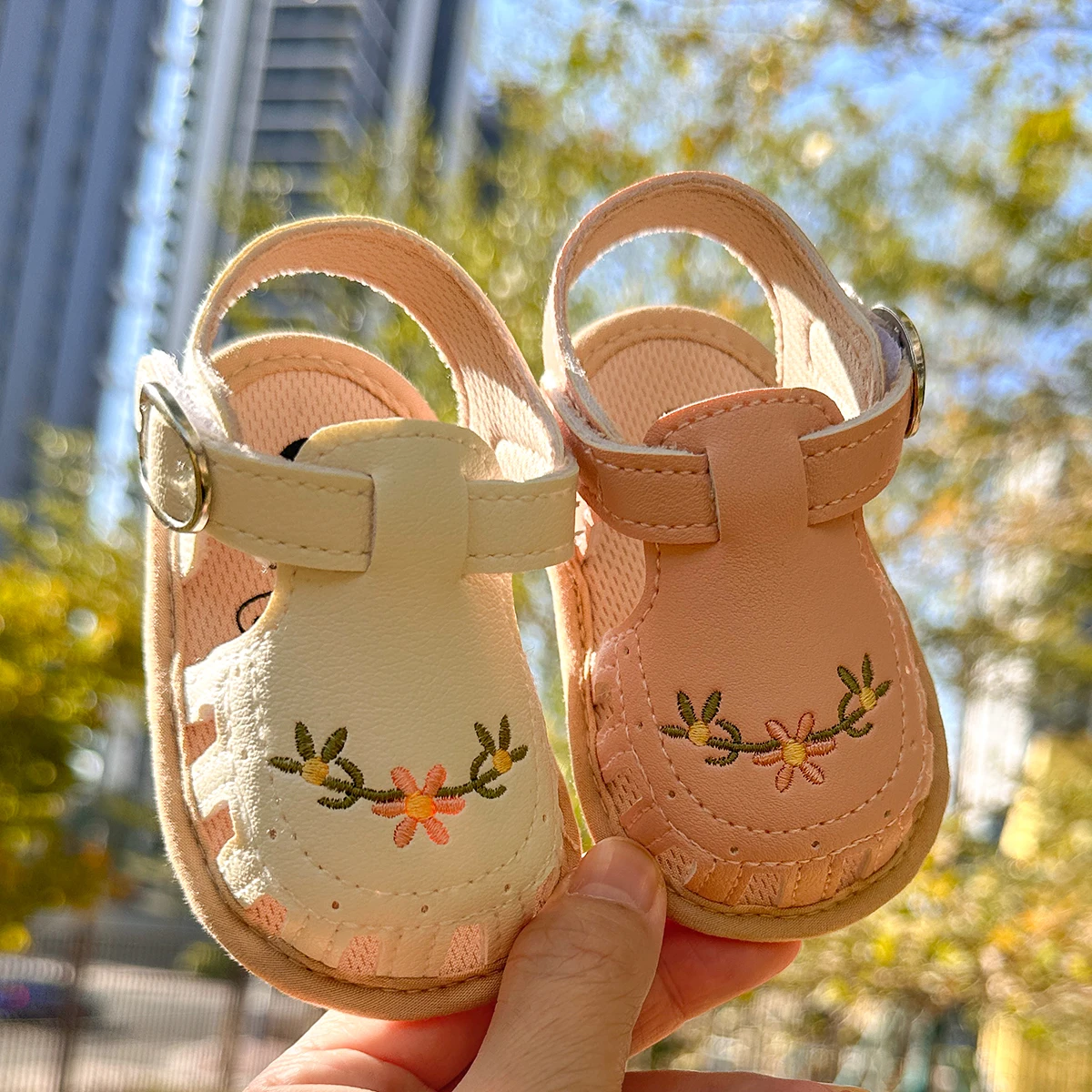 Sandales d'été pour bébés garçons et filles, chaussures plates pour robe de mariée, chaussures de berceau pour nouveau-nés, chaussures pour premiers pas ﻿ ﻿